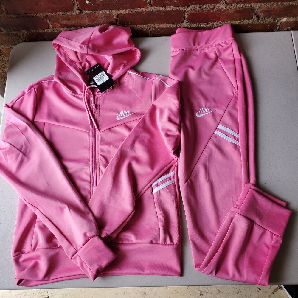 Woman's nike tracksuit